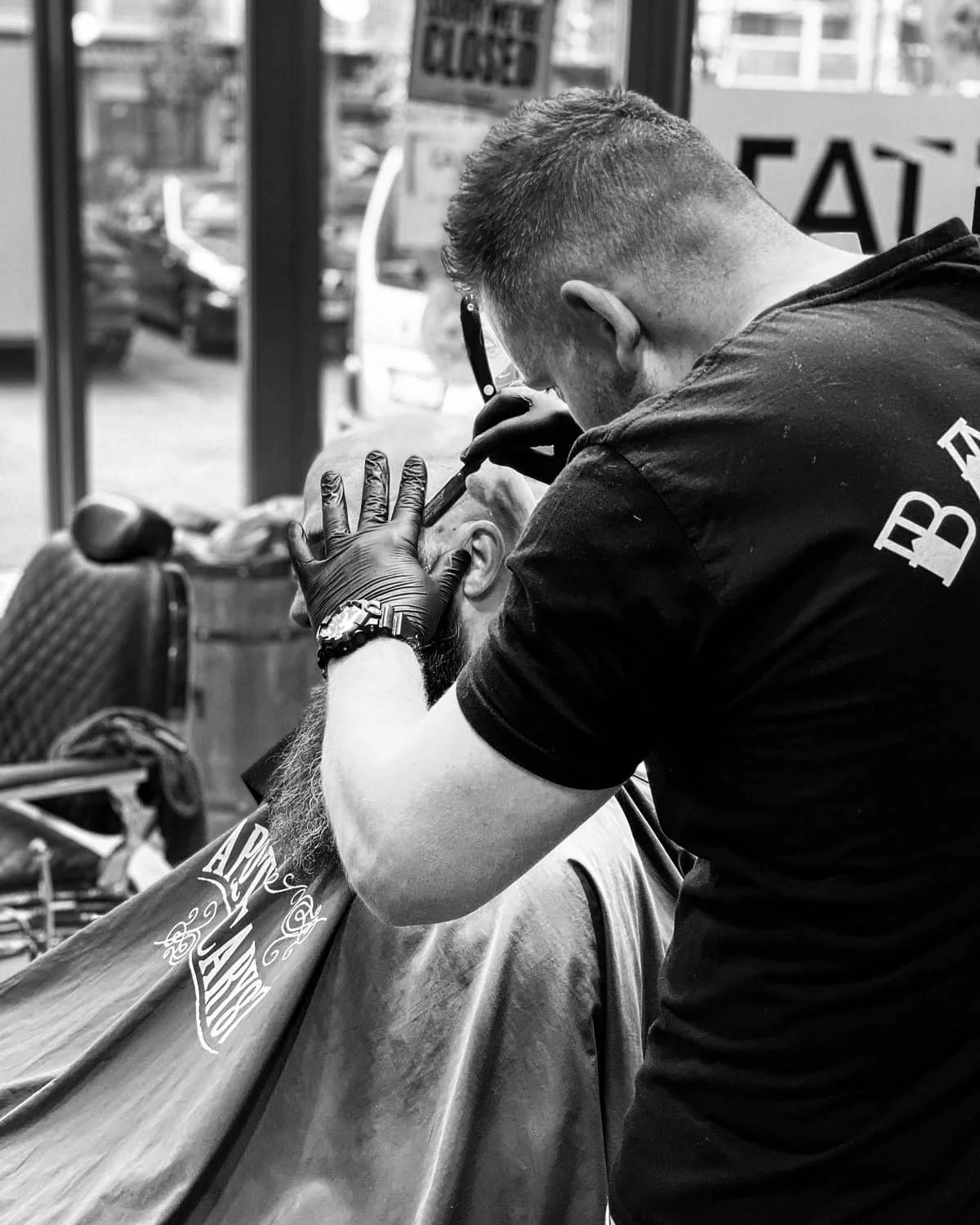 barber wola